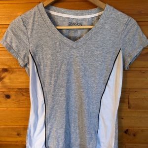 Danskin t-shirt